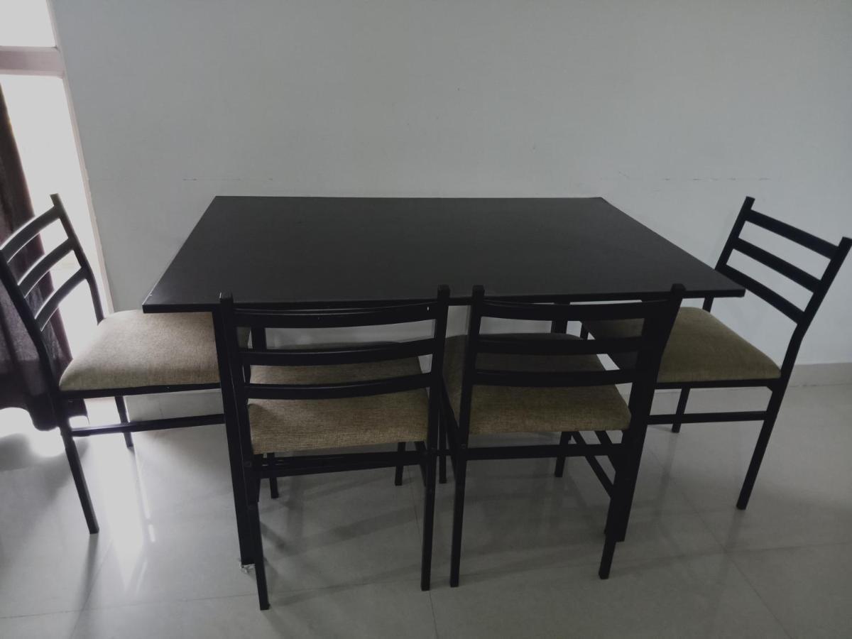 Zalor Residency 2 Apartment วาร์กา ภายนอก รูปภาพ